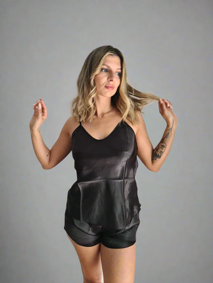 Elegant pyjamas-set med smala axelband